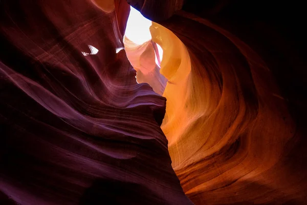 Una Hermosa Toma Del Antelope Canyon Arizona Perfecto Para Fondo — Foto de Stock