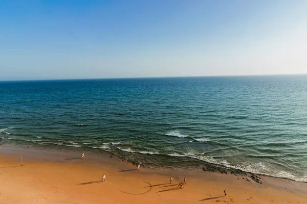 Gündüz Vakti Spanya Nın Cadiz Plajındaki Insanlar — Stok fotoğraf