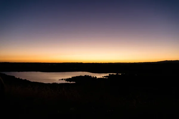 Ein Faszinierender Blick Auf Den Goldenen Sonnenuntergang — Stockfoto