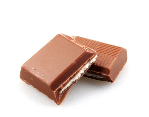 Tiro Close Das Barras Chocolate Doce Superfície Branca — Fotografia de Stock