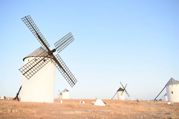 Los Molinos Viento Campo Día Soleado — Foto de Stock