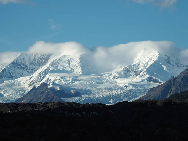 Beautiful Shot Snowy Mountains Perfect Background — Stock Photo, Image