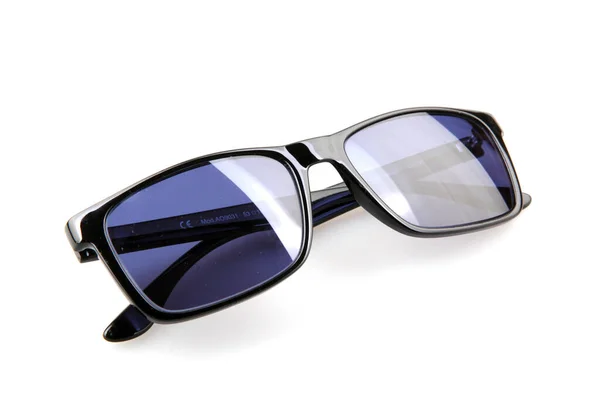 Egy Közeli Kép Fekete Napszemüveg Elszigetelt Fehér Alapon — Stock Fotó