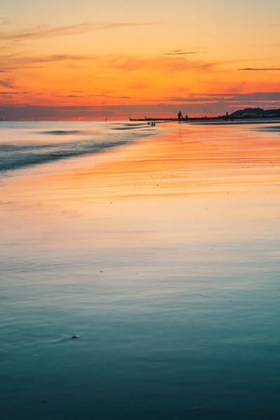 Okouzlující Mořský Plášť Při Západu Slunce Zoutelande Zeeland Nizozemsko — Stock fotografie