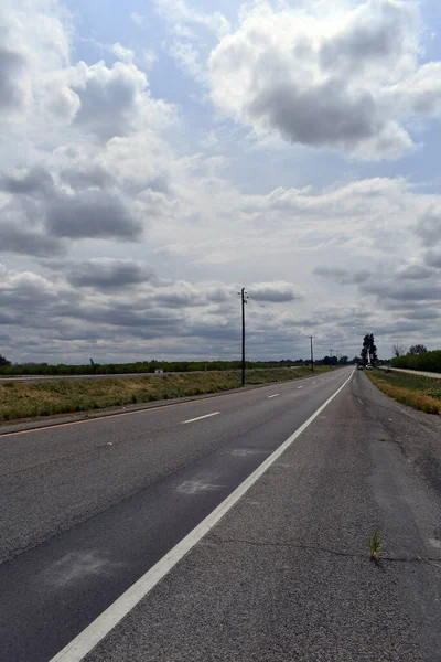 Vertical Shot Empty Road Daytime — Stock Photo, Image
