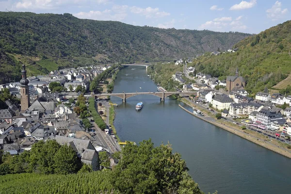 Une Vue Angle Élevé Ville Cochem Dans Région Moselle Allemagne — Photo