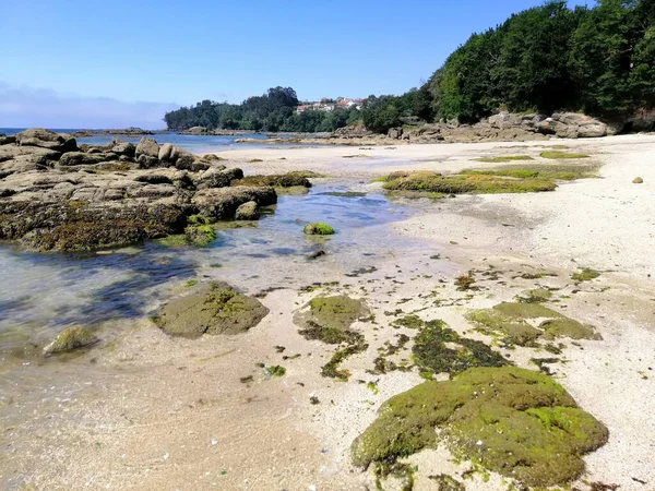 Spanya Galiçya Daki Güzel Kayalık Sahilin Büyüleyici Bir Görüntüsü — Stok fotoğraf