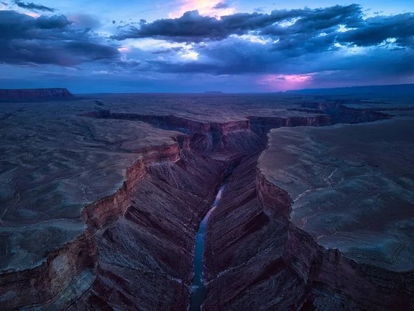 Dech Beroucí Letecký Výhled Grand Canyon Řeku Colorado Při Západu — Stock fotografie