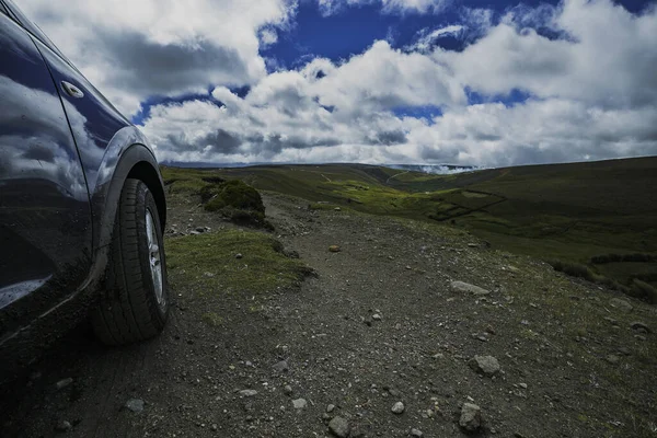 Closeup Shot Car Driving Chimborazo Volcano Ecuador — Stock Photo, Image