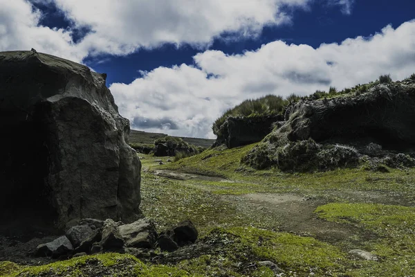 Close Uma Paisagem Rochosa Vulcão Chimborazo Equador — Fotografia de Stock