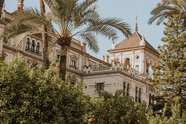 Primer Plano Bajo Ángulo Del Exterior Del Hotel Alfonso Xiii — Foto de Stock