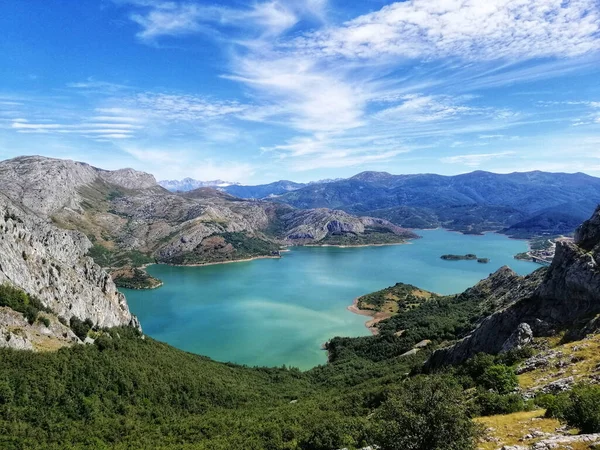 Stunning View Riano Reservoir Spain — Stock Photo, Image