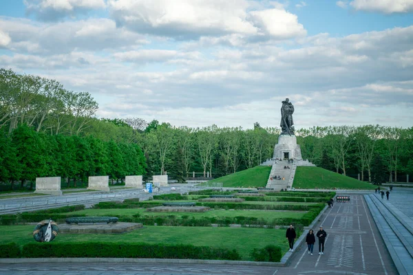 Berlín Německo Května2020 Berlín Německo Května2020 Památník Sovětské Války Parku — Stock fotografie