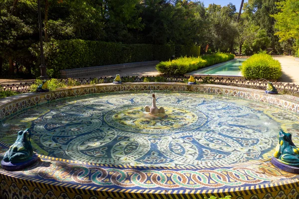 Fountain Frog Sculptures Beautiful Patterns — Stock Photo, Image