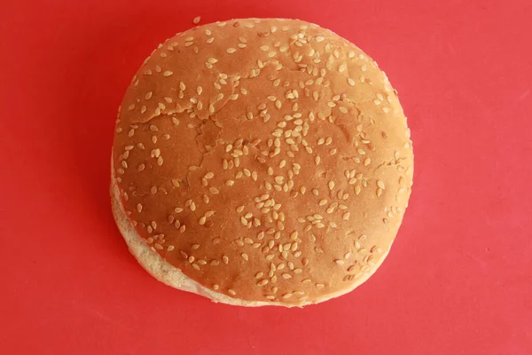 Bułka Hamburgerowa Nasionami Sezamu — Zdjęcie stockowe