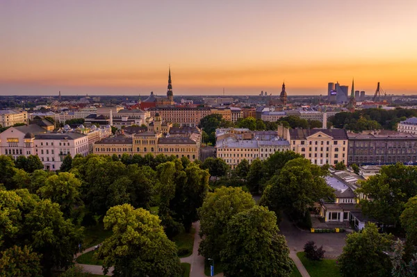 Hermoso Panorama Aéreo Del Centro Riga Puente Vansu Sobre Río — Foto de Stock