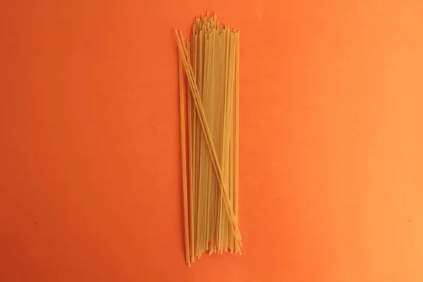 Ein Blick Von Oben Auf Rohe Spaghetti — Stockfoto