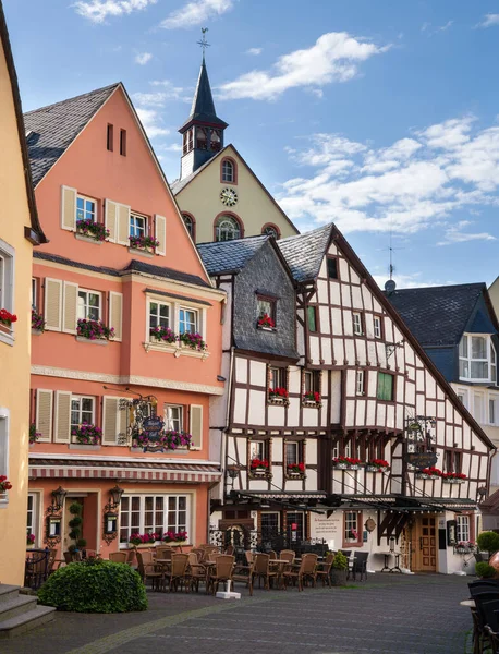 Bernkastel Deutschland Juni 2020 Bernkastel Deutschland Juni 2020 Altbauten Der — Stockfoto