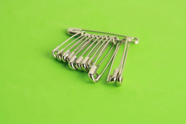 Set Sewing Pins Green Surface — Stock Photo, Image