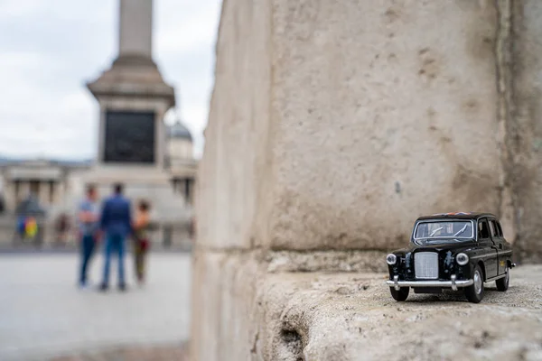 Een Close Van Een Traditionele Zwarte Taxi Die Door Beroemdste — Stockfoto