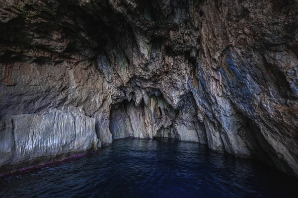 Agua Del Océano Cueva Rocosa Ideal Para Fondos Pantalla —  Fotos de Stock
