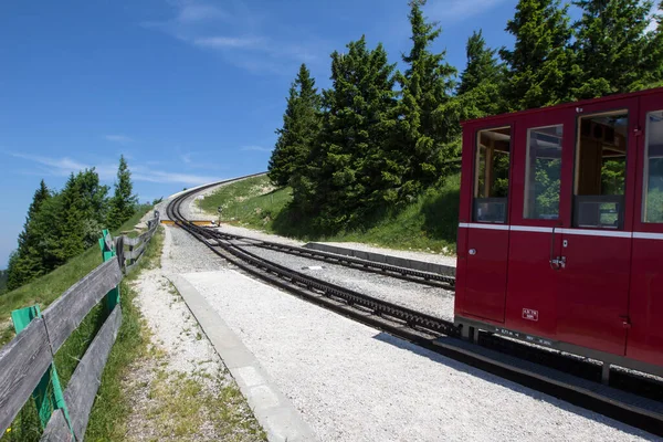 Steam Locomotive Vintage Cogwheel Railway Going Schafberg Peak Beautiful Scenery — Fotografia de Stock