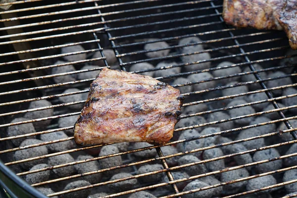 Gros Plan Barbecue Porc Sur Charbon — Photo