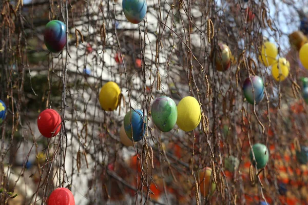 Una Hermosa Vista Los Huevos Pascua Decorativos Sobre Fondo Borroso —  Fotos de Stock