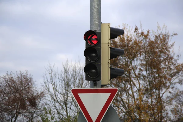 Nahaufnahme Einer Ampel Auf Der Straße — Stockfoto