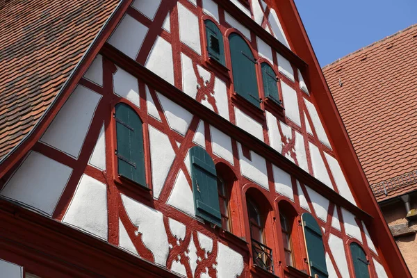 Een Close Shot Van Tudor Stijl Huis Gevel — Stockfoto