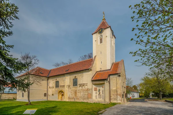 Kościół Henenrsdorf Dolnej Austrii — Zdjęcie stockowe