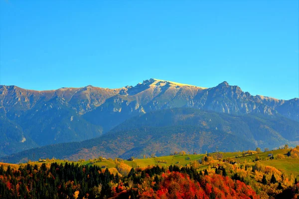 Vacker Bild Ett Landskap Med Bucegi Bergen Hösten — Stockfoto