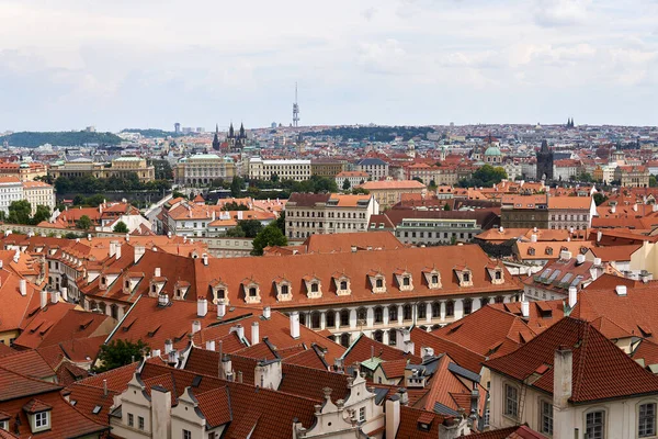 Eine Panoramische Aufnahme Der Stadt Prag Schöne Gebäude Mit Rotem — Stockfoto