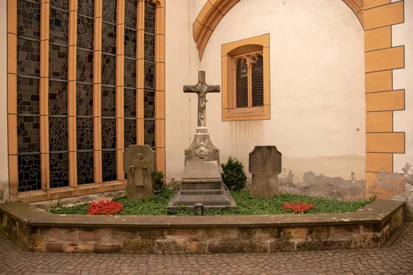 Una Hermosa Foto Cruz Iglesia San Gangolf Tréveris Alemania — Foto de Stock