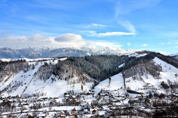 Ett Vackert Landskap Med Bucegi Berg Vintern — Stockfoto