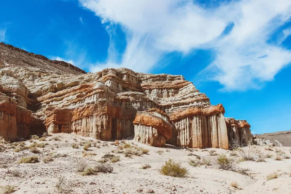 Ein Malerischer Blick Auf Eine Wüstenfelsformation Des Red Rock Canyon — Stockfoto