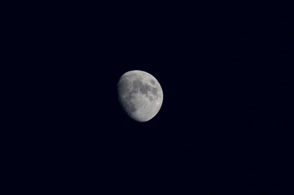 Uma Bela Lua Céu Negro Noite Perfeito Para Papel Parede — Fotografia de Stock