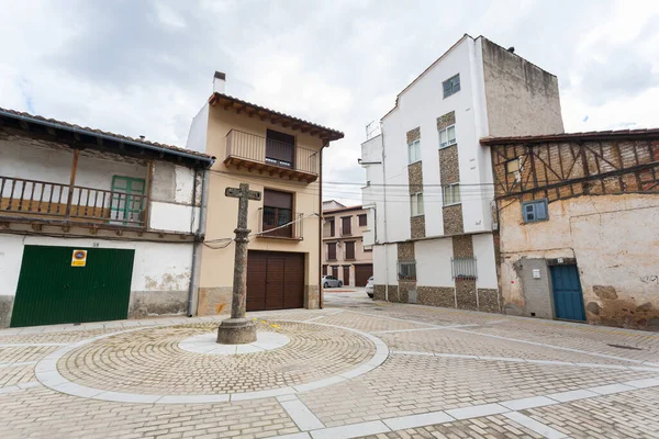 Navaconcejo Espanha Abr 2018 Cruz Pedra Cidade Navaconcejo — Fotografia de Stock