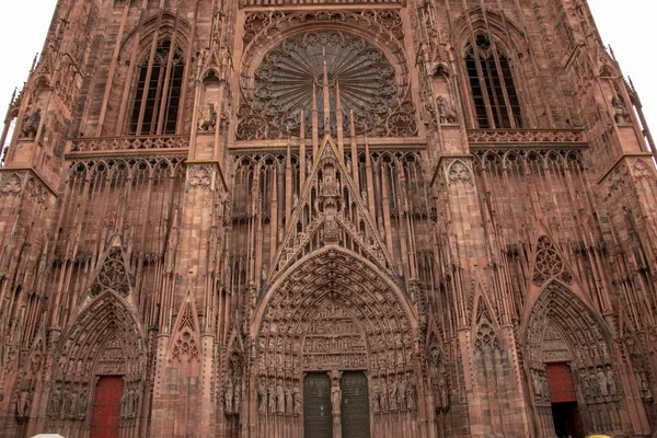 Zdjęcie Bliska Katedry Notre Dame Strasbourg Strasburg Francja — Zdjęcie stockowe