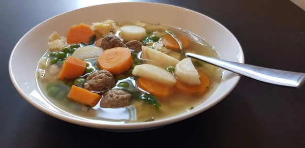 Traditional Hungarian liver dumpling soup made with lot of vegetables — Stock Image Traditional Hungarian Liver Dumpling Soup Made Lot Vegetables Stock Image