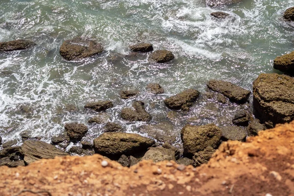 Alto Angolo Tiro Pietre Mare — Foto Stock