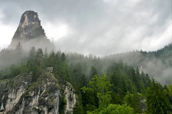 Kamień Ołtarza Bicaz Gorges Rumunii — Zdjęcie stockowe