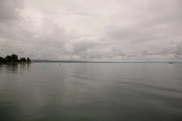 Sebuah Gambar Indah Dari Laut Pada Hari Suram — Stok Foto