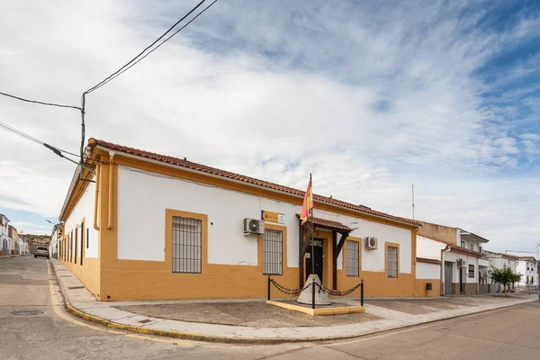 Madrigalejo Spanya Ağustos 2019 Madrigalejo Nun Şehir Sokak Binalarının Manzarası — Stok fotoğraf