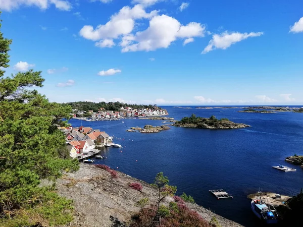 Високий Кут Над Морем Наглядає Селом Джевінг Норвегія — стокове фото