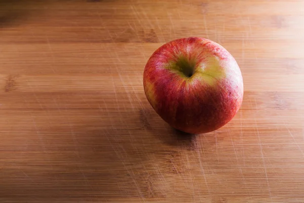 Eine Nahaufnahme Von Einem Apfel — Stockfoto