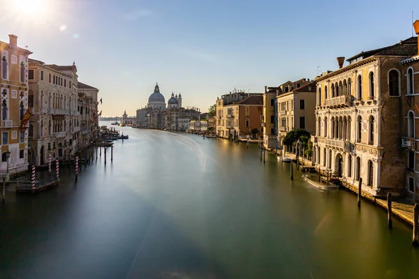 Eine Hochauflösende Aufnahme Farbenfroher Gebäude Venedig Italien — Stockfoto