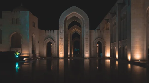 Uma Foto Grande Mesquita Sultão Qaboos Mascate Omã — Fotografia de Stock