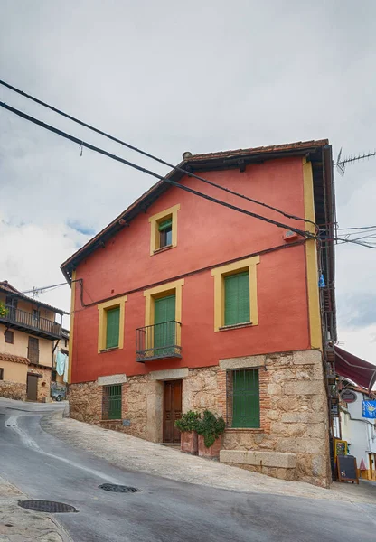 Madrigal Vera Espanha Nov 2019 Vista Cidade Rua Casas Edifícios — Fotografia de Stock