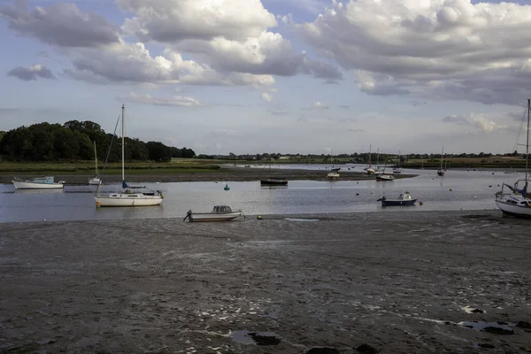 Прекрасний Знімок Річкового Пейзажу Дебен Графстві Саффолк Англія — стокове фото